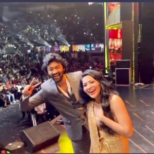 Raju Jeyamohan Instagram - My life is complete now! I saw, touched and felt, Thalapathy! Love u you thalaivaaaa!!! ♥️ #ennenjilkudiyirukkum #varisuaudiolaunch #thalapathy #vijay #rajujeyamohan