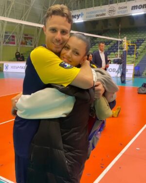 Ralitsa Paskaleva Instagram - Най-сладкитееее🥰❤️
.
.
.
.
.
.
.
.
.

 #ralitsapaskaleva #teodorsalparov #salparov #ralitsapaskalevateam #fanslove #bulgarian #beautiful #couple #best #support #always