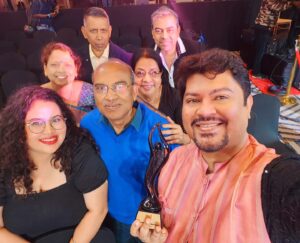 Ram Kamal Mukherjee Instagram - I am extremely happy to receive the Pride of Bengal Award from IWMBuzz first edition of Bengal's Most Stylish Award at Fairfield Marriott. 
My heartfelt thanks to founder and editor Siddhartha Laik and his team IWMBuzz for creating this massive impact in Bengal with their first ever style event! 
I'd like to thank actor Nusrat Jahan and media baron Dr. Anurag Batra for doing the honours on stage and making me feel so special. 🧿🙏❤️

My styling courtesy:
Jacket: Fab India, Mumbai
Jeans: Calvin Klein
Lucknow Chikan kurta: Anita Dongre's
Watch: Kenneth Cole
Footwear: Versace Medusa Biggie Slides
Perfume (not visible) Gucci
Hair: Jawed Habib

@iwmbuzz @siddharthalaik @anuragbatrayo @nusratchirps @rukminimaitra @senguptajisshu @ninichinismamma @srijitmukherji @ankush.official @prosenstar @rituparnaspeaks @subhojitghosh25 @i_sauravdas @sujoyneel @iman_chakraborty @yashdasgupta @totaroychoudhury @moupia @kingblueindro @mukherjeesarbani