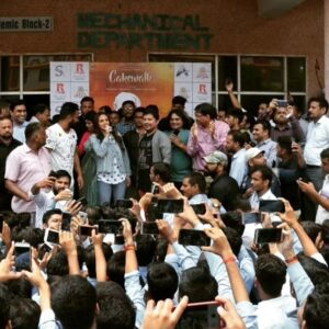 Ram Kamal Mukherjee Instagram - 16th February, 2019. #Cakewalk Premiere at INOX. 
How time flies... and memories stay forever. Cakewalk created many benchmarks, and there were many well wishers behind the success of the film. 
I am thankful to each and every one who made this journey so memorable. 
Thank you, @imeshadeol, for your love and faith in our passion and vision. 🧿💓🧿
The film is streaming on VootSelect and Jio Cinemas. 

#JaiSantoshiMaa @dreamgirlhemamalini @rajcheerfull @vootselect @officialjiocinema @imaritrads @shhailendra_kkumar @mukherjeesarbani @amppvtltd @rupalijagga @zeemusiccompany @inoxmovies @abhra.chakraborty.9 @taroonmalhotra @ektabhattacharjee @dhamankarashok