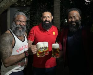 Ramachandra Raju Instagram - Life has changed for us all, but life hasn’t been able to change all that we share. ಅವಾಗ್ಲು, ಇವಾಗ್ಲು ಮತ್ತಿನ್ಯಾವಾಗ್ಲೂ... ಸ್ವಾರ್ಥವಿಲ್ಲದೆ ಪ್ರೀತಿ ಹಂಚುವ ಸ್ನೇಹ ಮೆರೀಬೇಕು, ನೂರ್ಕಾಲ ಉಳಿಬೇಕು. Wishing Raammm all the success in the world for the menace he’ll create in #Salaar.