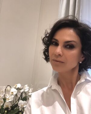 Ramona Bădescu Instagram - Va doresc tuturor o zi minunata