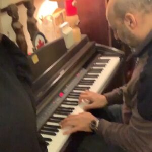 Ramy Imam Instagram - الله علي كل اللي غني الأغنية دي 💐  بجد ايه الحلاوةً دي 🇪🇬