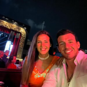 Ramy Radwan Instagram - كل سنة وانت طيبة حبيبتي. يا رب السنة الجديدة ربنا يملأها لك خير وفرح وسعادة ونحاح ورضا. وربنا يديم عليكي طاقة الخير والبهجة والحب اللي بتنوري بيهم الدنيا ما شاء الله. #أم_كايلا #حبيبتي 
Happiest birthday Habebty. May this year bring you all the happiness & success. Keep shinning and spreading love & joy around the world mashallah. Love you ❤️❤️😘😘 #Om_Kayla