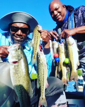 Randy Moss Instagram - U humbled me very well @arnezjcomedy_  4-0......so I had to come back out.@jonestimothy1516  knew how I was feeling because both of u guys SHOWED out!Great day to be out!!Tim and arnez ♥️♥️♥️♥️♥️♥️#lakenorman#memories