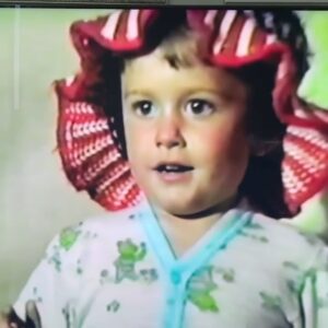 Randy Rainbow Instagram - Throwback to when I discovered America (and fashion accessories) 🇺🇸 #babyrandy #4thofjuly