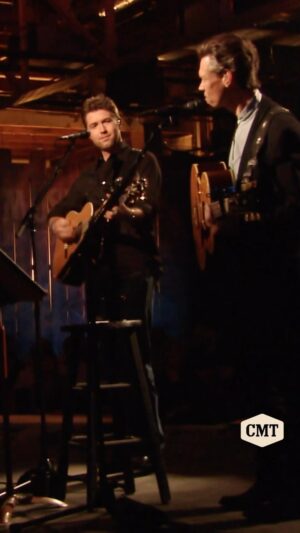 Randy Travis Instagram - A truly unforgettable moment: this performance of “Your Man” back in 2006 🤩 @joshturnermusic @therandytravis