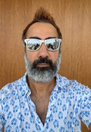 Ranvir Shorey Instagram - Hello, my fellow Indian voters,
As a citizen of India, I urge you all to go to your alloted local polling stations on Monday, the 20th of May, 2024, and cast your vote for the Lok Sabha elections. 
Please be responsible citizens, and exercise the precious right to vote that the Constitution of India gives us all. 
Vote boldly, without fear or favour, and strengthen the great democracy of our beloved #India. 
Jai Hind. @ecisveep @ceo_maharashtra @deomumbaisuburbandistrict #Elections2024
