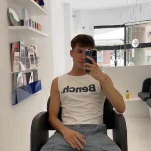 Raoul Vázquez Instagram - Unas fotos de estos días 🌸🤍
