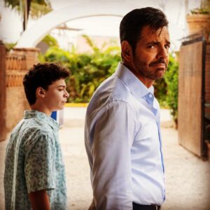 Raphael Alejandro Instagram - #acapulcotv is back! Season 2 is coming on October 21st on @appletvplus ! And while your at it make sure you travel back in time to season one to catch-up on all the craziness and heartfelt moments! 
@appletvplus 
#acapulcotv 
Link in bio