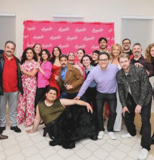 Raphael Alejandro Instagram - Celebrating Season 3 of Acapulco with our beloved Acapulco family! Go watch it on @appletv !!
#acapulcotv