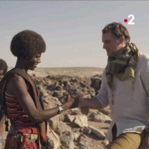 Raphaël de Casabianca Instagram - 🌋 Quelques images inédites de notre voyage chez les Afars avec Vianney, Humed, Habib et Mohamed. 

😍 Pour le plaisir de les retrouver encore quelques secondes... 

📲 Vous pouvez revoir ce magnifique voyage jusqu'au 1er juin sur france.tv ! 

#rdveti #afar #rendezvousenterreinconnue @france2 @vianneymusique @pierrestine