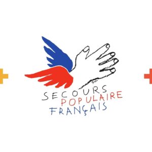 Raphaël de Casabianca Instagram - 🔥 GOOD NEWS :  je suis super heureux de vous annoncer que  le livre @petaouchnok est prêt... et ça va être énorme !!! 

📚 Après plusieurs mois de conception, des dernières semaines intenses et des ultimes jours...très intenses, ça y est, le livre est prêt à partir chez l’imprimeur, et on n’est pas peu fiers du résultat ! 

😍 On a réuni les meilleurs photographes d’Instagram. On a imaginé plein de voyages extraordinaires et étonnants. On a mis une bonne dose d’optimisme.... 

👊 ...Et surtout, on a décidé de s’engager auprès du @secourspop, en reversant tous les droits d’auteurs et les bénéfices du livre au programme de l’association qui permet à des milliers d’enfants et de familles de partir en vacances. 

🥳 Tout le monde a joué le jeu, des photographes à @hachettefr, en passant par les invités (surprise) et les gagnants du concours de cet été. Pour avoir un impact maximal, on va donc avoir besoin de vous !! 

👉 Sortie nationale OCTOBRE 2021 !! On a hâte d'avoir vos retours. 

📷 @jordhammond // @nicolasjehly