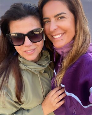 Raquel Loureiro Instagram - Parabéns minha irmã Aninhas ! Longe da vista mas junto ao meu coração! Este ano foi tão bom estarmos juntas neste teu dia! Amo-te minha amiga super-mãe!!! Gratidão pela nossa amizade ❤️❤️❤️❤️❤️