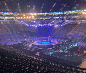 Rashad Evans Instagram - The calm before the storm.. This crowd at the O2 arena is gonna be insane tonight. Be sure to watch UFC 286 on ppv and catch the prelims on @abc @ 12pm today.