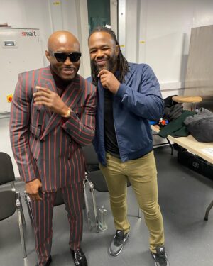 Rashad Evans Instagram - Big weekend for my brother @usman84kg! He is locked in to win! Let’s get it!🔥 Who y’all like? #ufc286 #kamaruusman #sugarashadevans #umbo#metatoadsgang