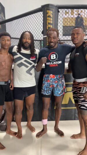 Rashad Evans Instagram - We had a great week of training @killcliff_fc ! 🔥 Rashad Jr came down to get some work in with the crew @lanceex_  @devinsmythmma @iam_zbh.. 👊🏾🫶🏽🙏🏾 @henrihooft @coachgjones