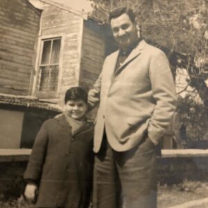Rasim Öztekin Instagram - #tbt  1968 babamla Erenköy’deyiz.
