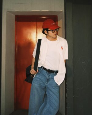 Ratanaumnuayshai Boonyakorn Instagram - styling with my new jeans