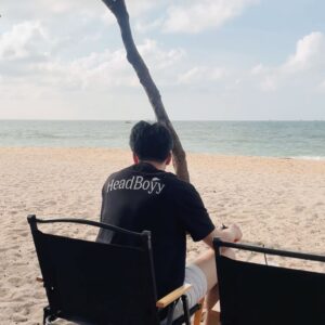 Ratanaumnuayshai Boonyakorn Instagram - late morning coffee on the beach
