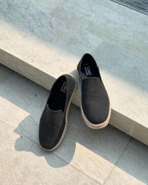 Ratanaumnuayshai Boonyakorn Instagram - OOTD with @tomsthailand
#TOMSForHim #TOMSss24 #WearGood #TOMS #TOMSThailand