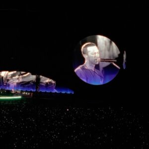 Ratanaumnuayshai Boonyakorn Instagram - this could be paradise @coldplay 
#coldplayliveinbangkok