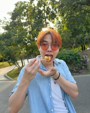 Ratchata Pichetshote Instagram - ก่อนจะซิ่งก็ต้องกลิ้งมาก่อน