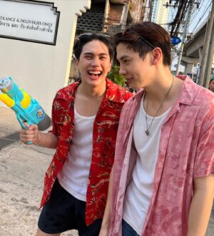 Ratchata Pichetshote Instagram - ขอไปถ่ายยังไงก็ได้ให้ไม่เปีย…
Happy songkran day kub😁
