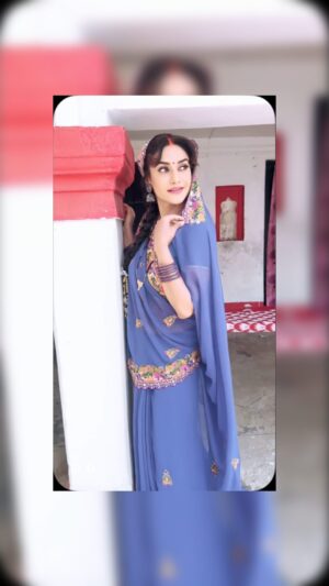 Rati Pandey Instagram - Kaun disa mein leke chala re batohiya?❤️
.
.
.
.
.
#rangdebasanti #bts #ratipandey #biharkibeti #instareels #gratitude