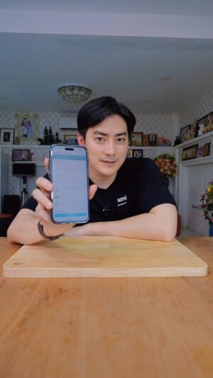 Rattapoom Toekongsap Instagram - จะทำอาหาร แต่ทีมงานลืมเตรียมของ ดีนะมีตัวช่วย #โลตัสช้อปออนไลน์ #ส่งฟรีไม่มีขั้นต่ำ