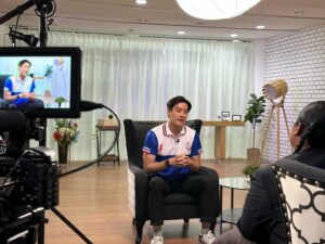 Rattapoom Toekongsap Instagram - ดำหมดแล้ว ยังรักกันอยู่มั้ยครับ555 ขอกำลังใจหน่อยครับทุกคน