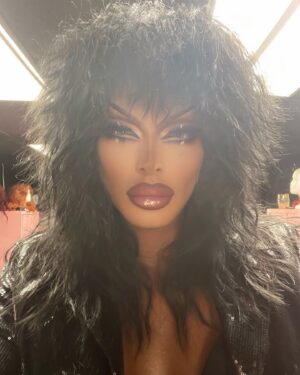 Raven Instagram - Chips, dips, chains, whips