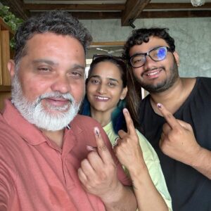 Ravi Jadhav Instagram - Voting is our right. Voting is our responsibility. 🗳️✨

Make your voice heard. Your vote matters. #Vote2024 #DemocracyInAction #makeadifference 
@meghana_jadhav @anshjofficial