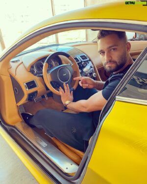 Rayan Borhani Instagram - @astonmartinamericas ❤️‍🔥
#astonmartin