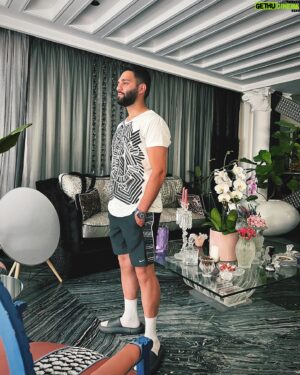 Rayan Borhani Instagram - 🪬🪞 Man in the mirror•