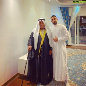 Rayan Borhani Instagram - اگه خانواده ای دارید که دوستون دارن پس ثروتمندتر از اونی هستین که تصور میکنید