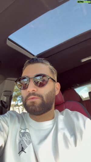 Rayan Borhani Instagram - 🫵🏽🫣☹️🪃💤