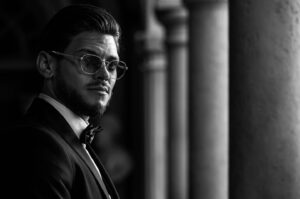 Rayane Bensetti Instagram - Pour gagner la paire de lunette du film c’est très simple, si tu es de Paris, like la photo et mentionnes @panamoptic suivit de « Paris »
Je te remettrai la paire du film  en main propre , pour le reste de la France et du monde , un simple like sur la photo et ça peut être gagné !! Il y’en a 3 à la clé Let’s Go !!