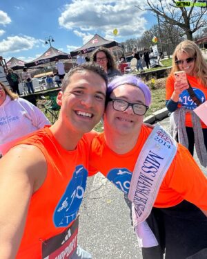 Raymond Braun Instagram - The Boston Marathon is the 🦄 of the running world — and deservedly so. 

This is what it’s all about. Community. Support. Inclusion. Learning from each other and achieving our goals — together. Running should be fun!

I am proud and grateful to be part of the #Runner321 Team. Created by the trailblazer, @chrisnikic, our goal is to create opportunities and show what’s possible for neurodivergent athletes and anyone with intellectual or developmental disabilities. 

Being a Support Runner and Guide is my most meaningful athletic endeavor. I just love seeing our athletes excelling in every way, combating stereotypes, blazing new paths, and building confidence and community through achieving new milestones. The best part of the marathon was seeing our family and friends along the way (Mom, Dad, and Emily — thank you for a half marathon celebration I’ll never forget), as well as all the people with Down Syndrome and other IDD who were inspired by our athletes. 

CONGRATULATIONS to Thomas, Albert, and Chris on their epic finishes. You’ve put in so much hard work and overcome many obstacles to earn that Boston Marathon Medal! 🦄

And thank you, @laurenhoyerman, for the 13.1 photos. I love them!

#BostonMarathon #BostonStrong #WorldMarathonMajors #abbottwmm