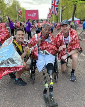 Raymond Braun Instagram - London Marathon, guiding the legendary Cedric King. I am in awe of the heart, emotion, and resilience I experienced today. The tenacity of the human spirit inspires me. 

#LondonMarathon #WMMajors