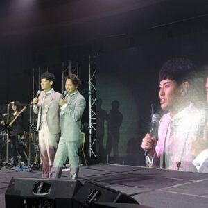 Raymond Cho Wing-Lim Instagram - 一個開心的晚上，完美嘅演唱會！多謝#南商理財#南洋商業銀行70週年#老廉蕭show #拍住上#@tam_eddie @modetuxedo @taylorwan1 @henryli_makeup @edwinsiu @honaiyiu 💖