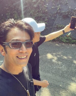 Raymond Cho Wing-Lim Instagram - 和好大哥行山，聚舊，暢所欲言。😎🌈brotherhood time^ @chowinglim