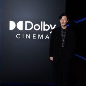 Raymond Lam Instagram - 聽講澳門最近有新勢力殺入電影界，即刻跟住大佬同班兄弟會一會新朋友。

恭賀新濠影滙「影滙戲院」隆重開幕 @studiocitymacau 有幸《九龍城寨之圍城》可以成為首部在全港澳首個高規格Dolby Cinema放映的電影。同時好高興《九龍城寨之圍城》入場觀眾已突破1百61萬人，成為香港電影史上華語影片入場人次No. 1! 
今次真係恭喜大佬呀! 😎

#古天樂 #任賢齊 #林峯 #胡子彤 #張文傑
#新濠影滙
#影滙戲院
#全球邁向9億票房
#入場人次No.1
#港澳首個杜比戲院
#巨星級震撼觀影體驗
#杜比影院
#杜比視界
#杜比全景聲
#StudioCityCinema
#DolbyCinema
#DolbyVision
#DolbyAtmos
#九龍城寨之圍城