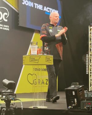 Raymond van Barneveld Instagram - Happy with the win tonight. Brendan is a fantastic player so was going to be tough but I got there in the end.

Now to focus on tomorrows game. Time to rest and I will play Ryan Searle. 

Thank you for all the support from the Barney Army 🧡 and my sponsors @targetdarts @focusdrink.nl  @totodartkings @iqselectbv 

📸 @miss_evans85 

#Darts #Rvb #Barneyarmy #Targetdarts #focus #graz