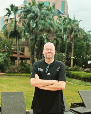 Raymond van Barneveld Instagram - Good Morning from Bahrain 🇧🇭 

Staying in a great hotel. Had a good sleep, been down for breakfast and a short walk around the hotel 👍🏼.

#Darts #pdcdarts #worldseriesdarts #Bahrain #Rvb #barneyarmy