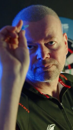 Raymond van Barneveld Instagram - We proudly announce our newest Focus Drink ambassador: The one and only legend @raybar180! 🎯⚡️ 

Focus is the number one essential for darts. Raise your levels of concentration with the healthy caffeine-free blends of Focus Drink! 🚀
