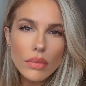 Reanin Johannink Instagram - Hi✨
