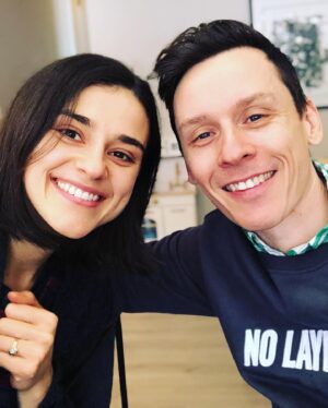 Rebecca Liddiard Instagram - I love Christmas ☺️🎄☃️