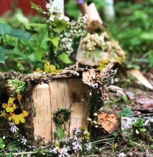 Rebecca Liddiard Instagram - We spent the weekend building affordable housing for the fairies. I really think they will like it. @alexansimp #fairyhouse