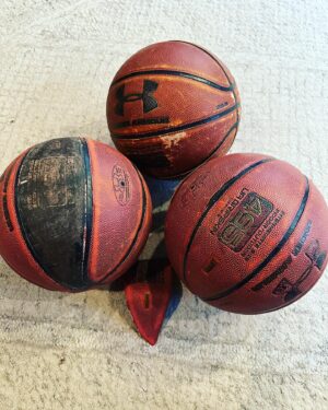 Rebecca Lobo Instagram - Not sure how many girls have dribbled these over the past twelve years, but it’s a lot. Certainly a great investment. (This is my 12th and final year coaching elementary/middle-school aged kids. Yes, we got new balls.)